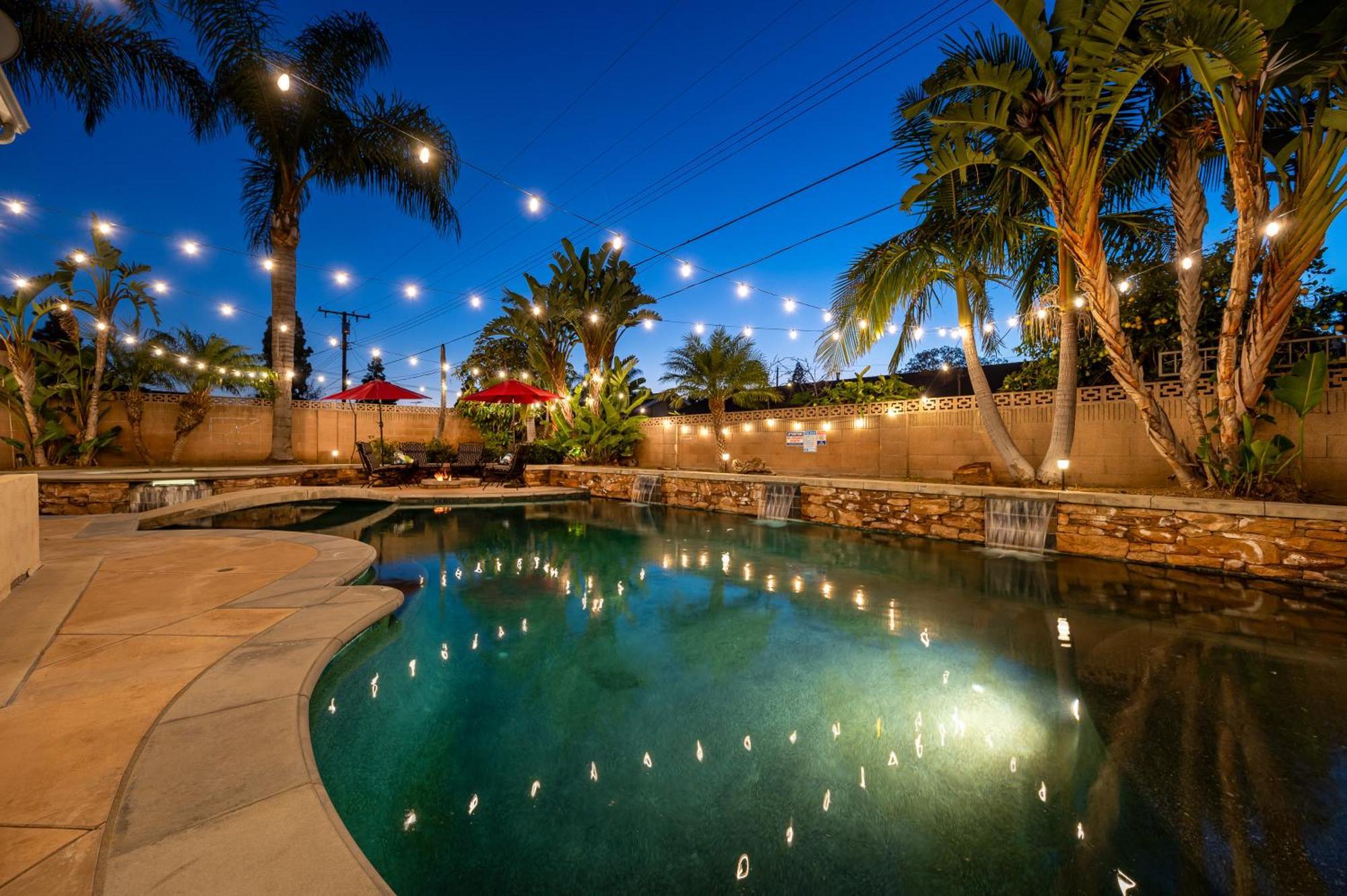 Amazing Modern Pool House Near Disneyland Anaheim Eksteriør bilde